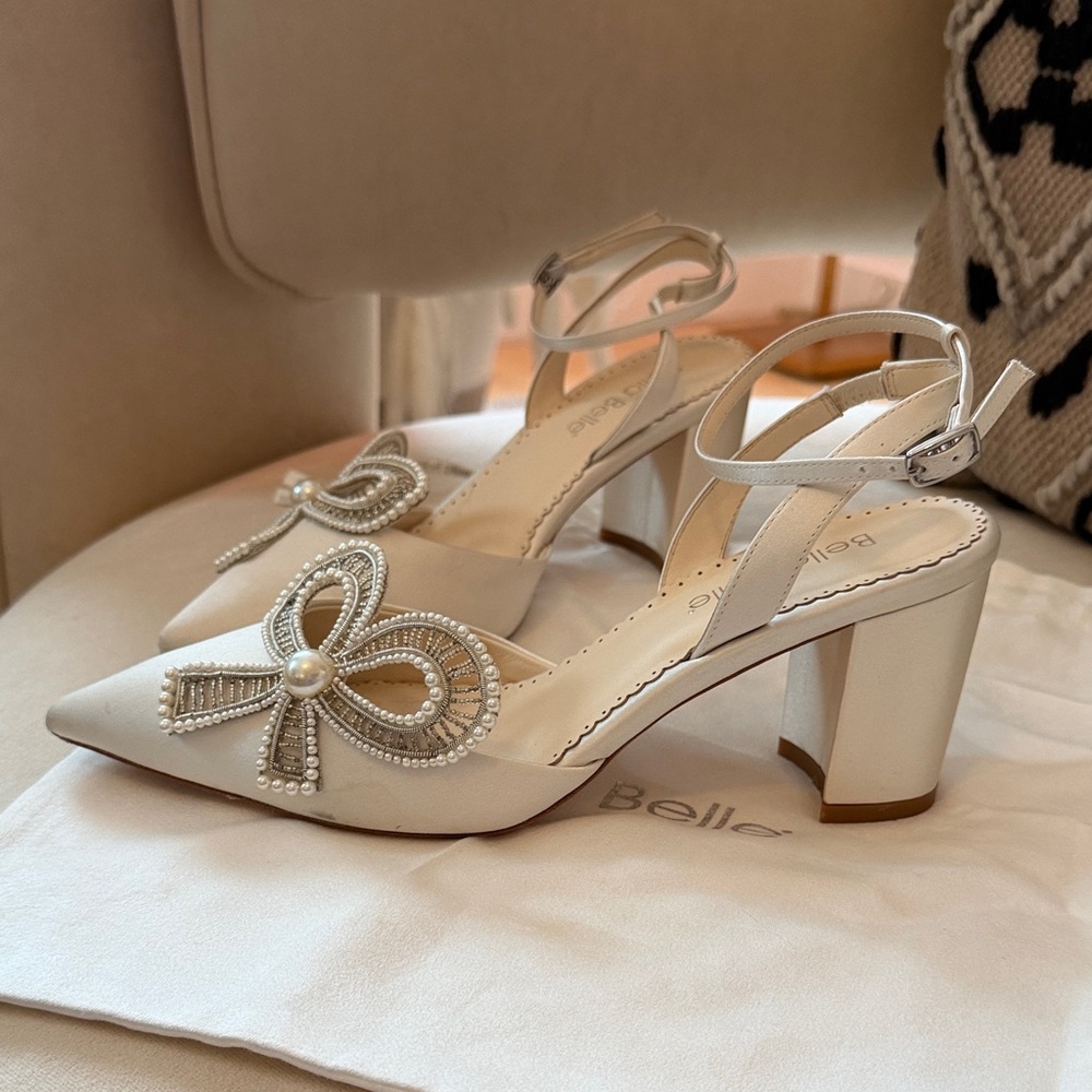 Bella Belle Ivory Heels with Elegant Bow